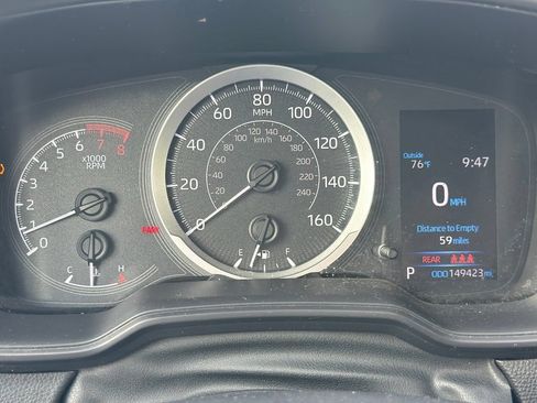 Used 2020 Toyota Corolla LE FWD image 5