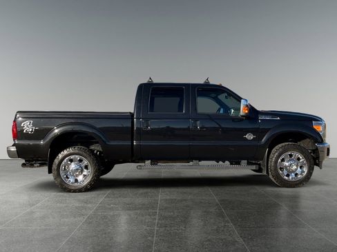Used 2015 Ford F350 Lariat w/ Chrome Package image 8