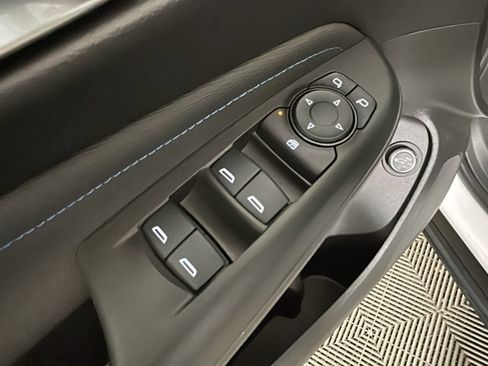 Used 2024 Buick Envista Sport Touring w/ Convenience I Package FWD image 13