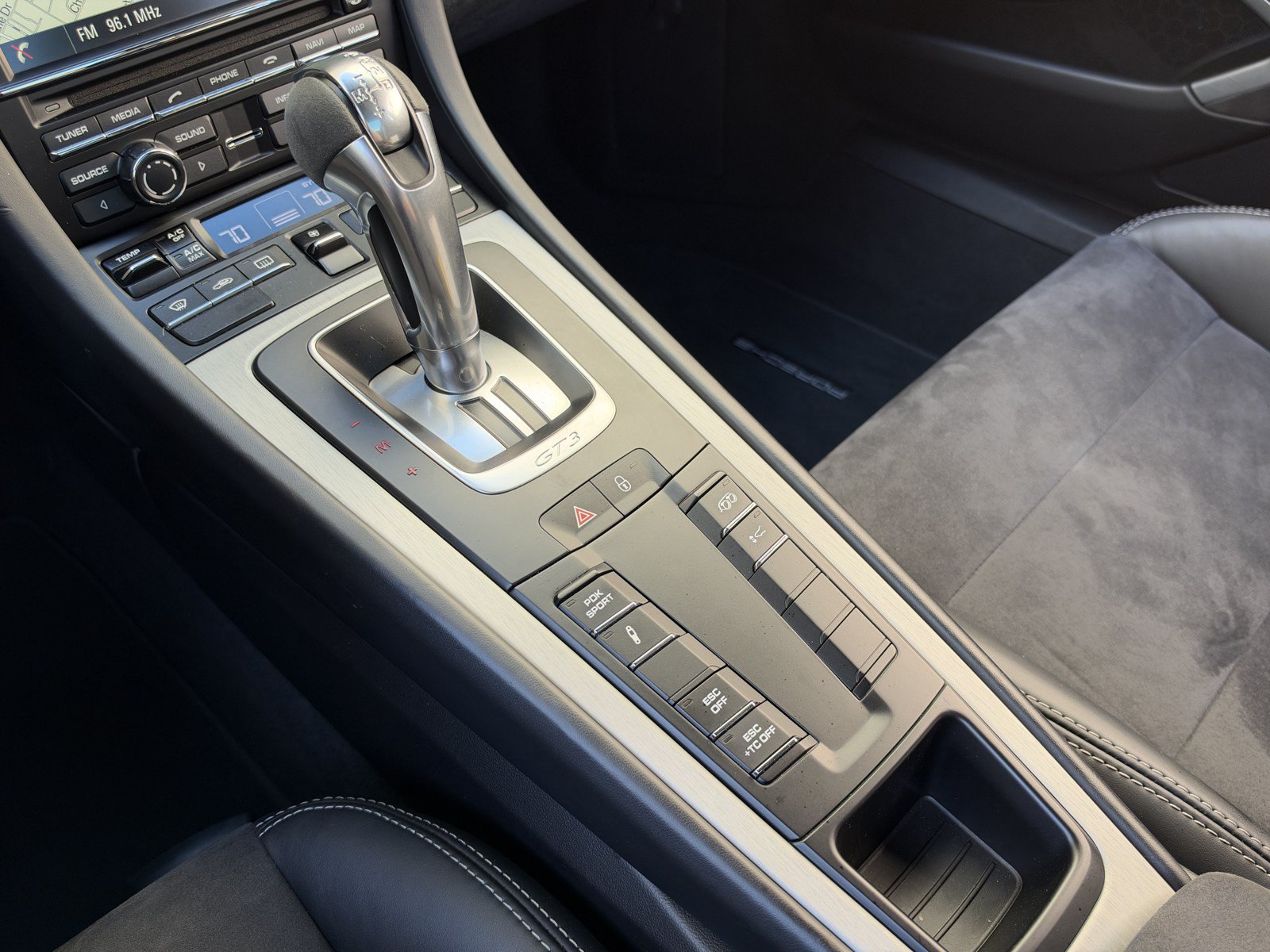 Used 2015 Porsche 911 GT3 RWD image 26