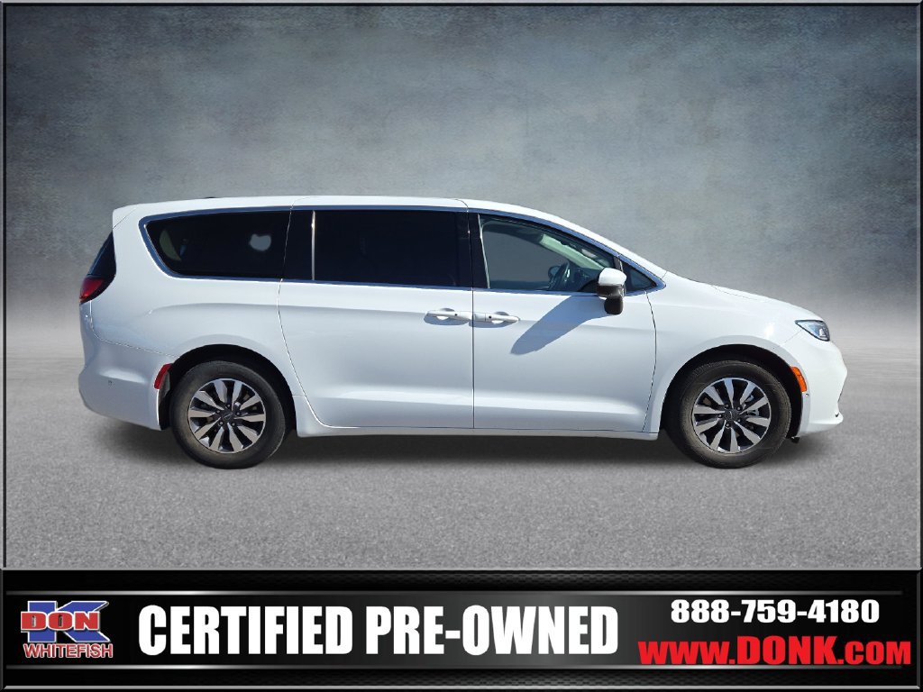 Used 2023 Chrysler Pacifica Touring-L FWD image 9