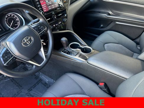Used 2023 Toyota Camry LE image 10