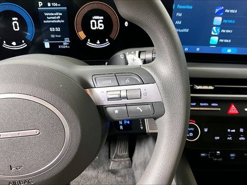 Used 2025 Hyundai Sonata SEL FWD image 15