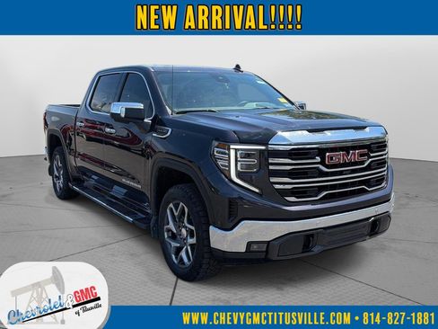 Used 2022 GMC Sierra 1500 SLT w/ SLT Premium Plus Package AWD/4WD image 1