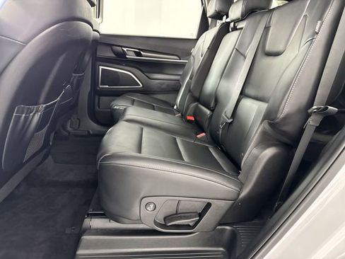 Certified 2024 Kia Telluride LX AWD/4WD image 22