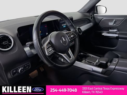 Used 2023 Mercedes-Benz GLB 250 image 10