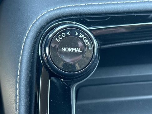 Used 2025 Lexus NX 250 FWD image 21