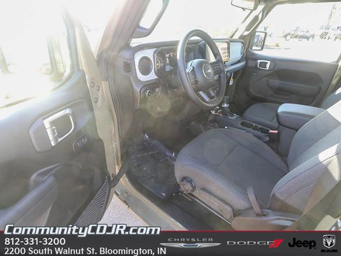 New 2026 Jeep Wrangler Sport AWD/4WD image 11