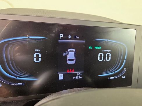 Used 2026 Kia Niro LX FWD image 18