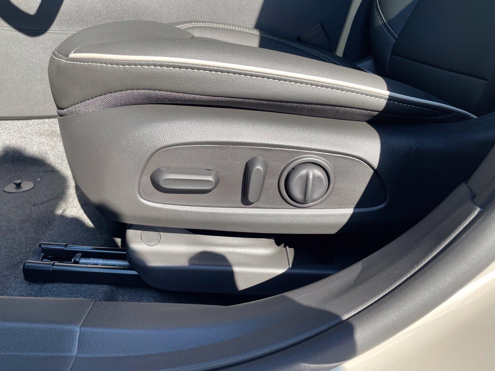 New 2026 Buick Envista Sport Touring w/ Studio Series FWD image 14