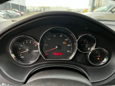 Used 2009 Pontiac G6 Sedan w/ Preferred Package image 31
