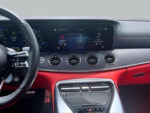 Used 2022 Mercedes-Benz AMG GT 43 image 7