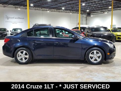 Used 2014 Chevrolet Cruze LT FWD image 5