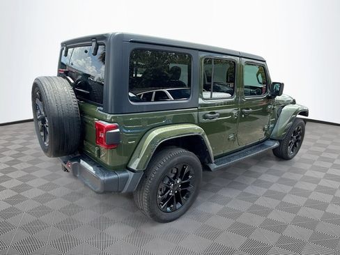 Used 2023 Jeep Wrangler Unlimited Sahara AWD/4WD image 6