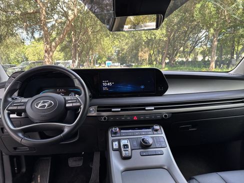Used 2025 Hyundai Palisade SEL FWD image 37