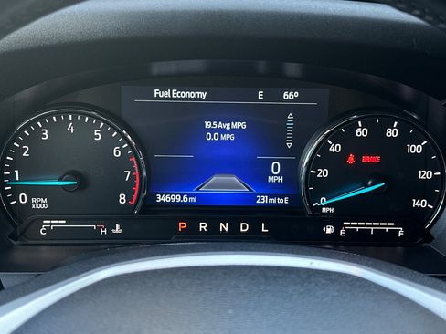 Certified 2022 Ford Explorer XLT w/ Equipment Group 202A image 25