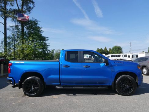 Used 2023 Chevrolet Silverado 1500 Custom w/ Rally Edition AWD/4WD image 4