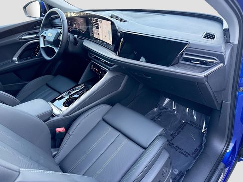 New 2026 Audi Q5 Premium AWD/4WD image 13