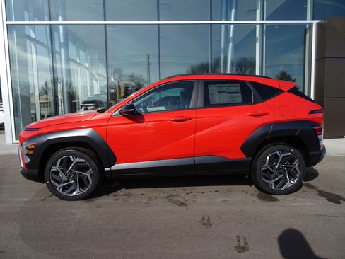 New 2026 Hyundai Kona SEL Premium image 2