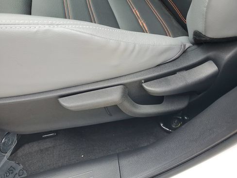 Used 2024 Nissan Kicks SR w/ SR Premium Package FWD image 26