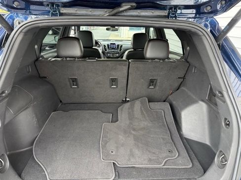Used 2022 Chevrolet Equinox RS w/ RS Leather Package image 14