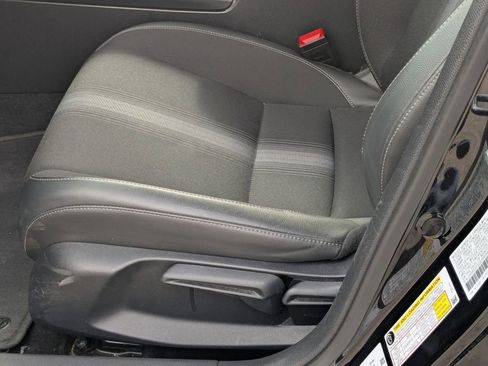 Used 2025 Honda Civic Sport image 23