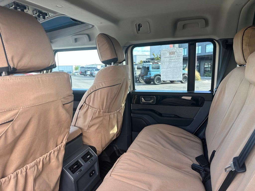 Used 2024 INEOS Grenadier Station Wagon AWD/4WD image 18