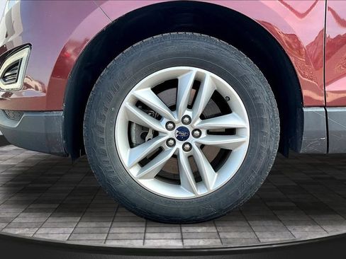 Used 2016 Ford Edge SEL w/ Equipment Group 201A AWD/4WD image 28