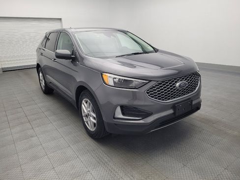 Used 2024 Ford Edge SEL image 13