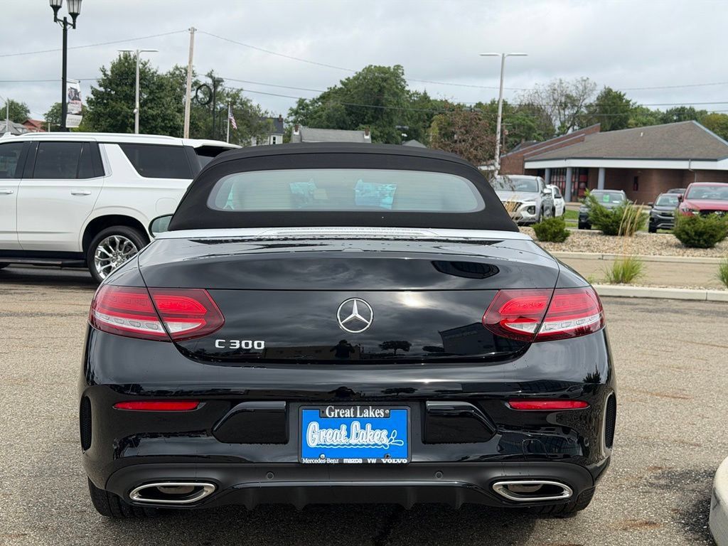 Used 2023 Mercedes-Benz C 300 Cabriolet image 4