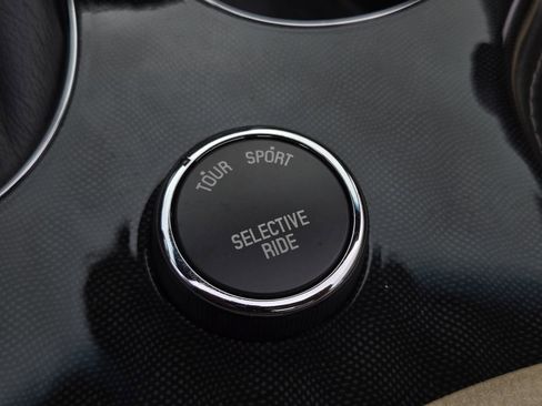Used 2011 Chevrolet Corvette Grand Sport w/ Preferred Equipment Group RWD image 28