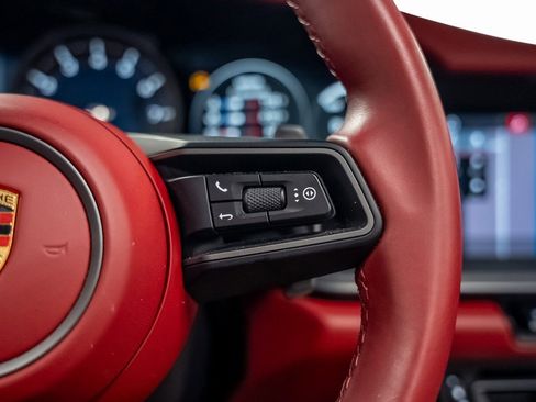 Used 2021 Porsche 911 Carrera S image 40