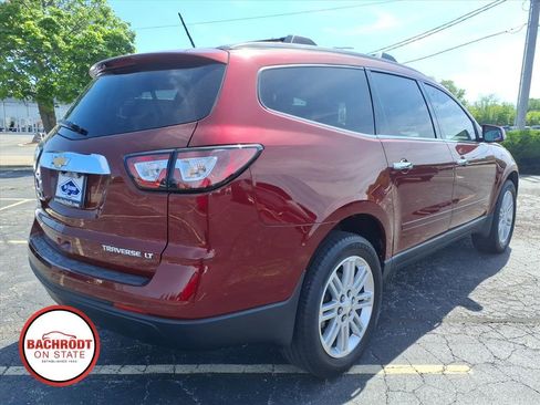 Used 2015 Chevrolet Traverse LT w/ Style and Technology Package FWD image 7