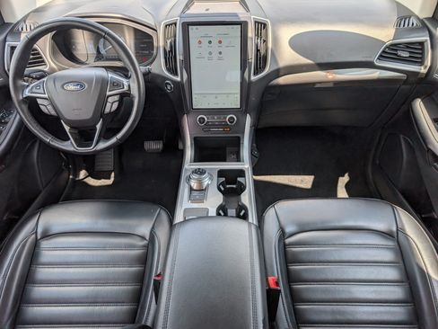 Used 2024 Ford Edge SEL AWD/4WD image 5