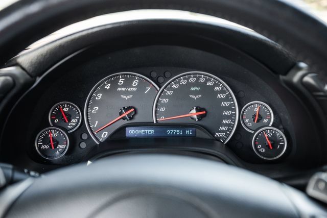 Used 2008 Chevrolet Corvette Coupe w/ Preferred Equipment Group RWD image 9