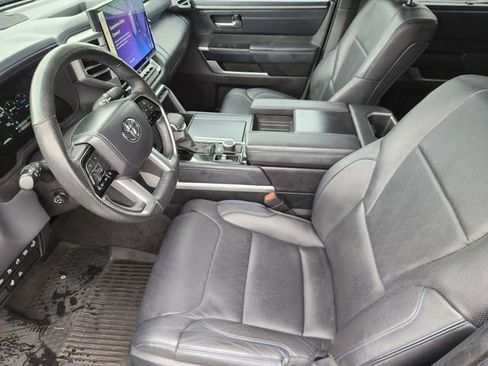 Used 2023 Toyota Tundra Platinum AWD/4WD image 11