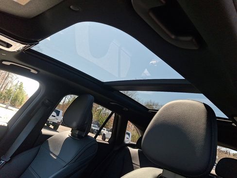 Used 2026 Mercedes-Benz GLC 300 4MATIC Coupe image 14