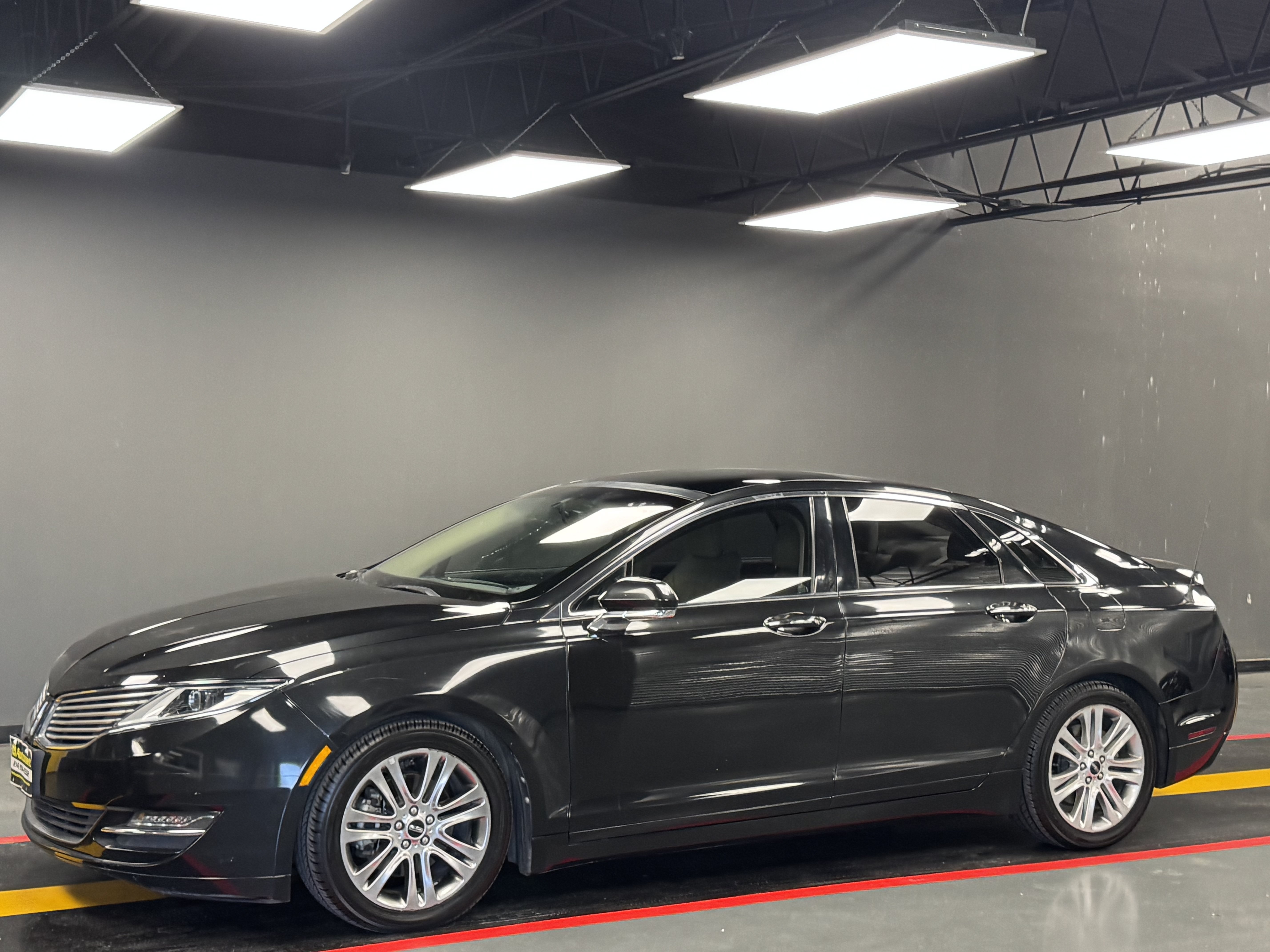 Used 2014 Lincoln MKZ w/ Equipment Group 102A Reserve FWD image 1