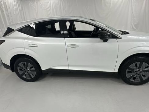 New 2025 Nissan Murano SL image 2