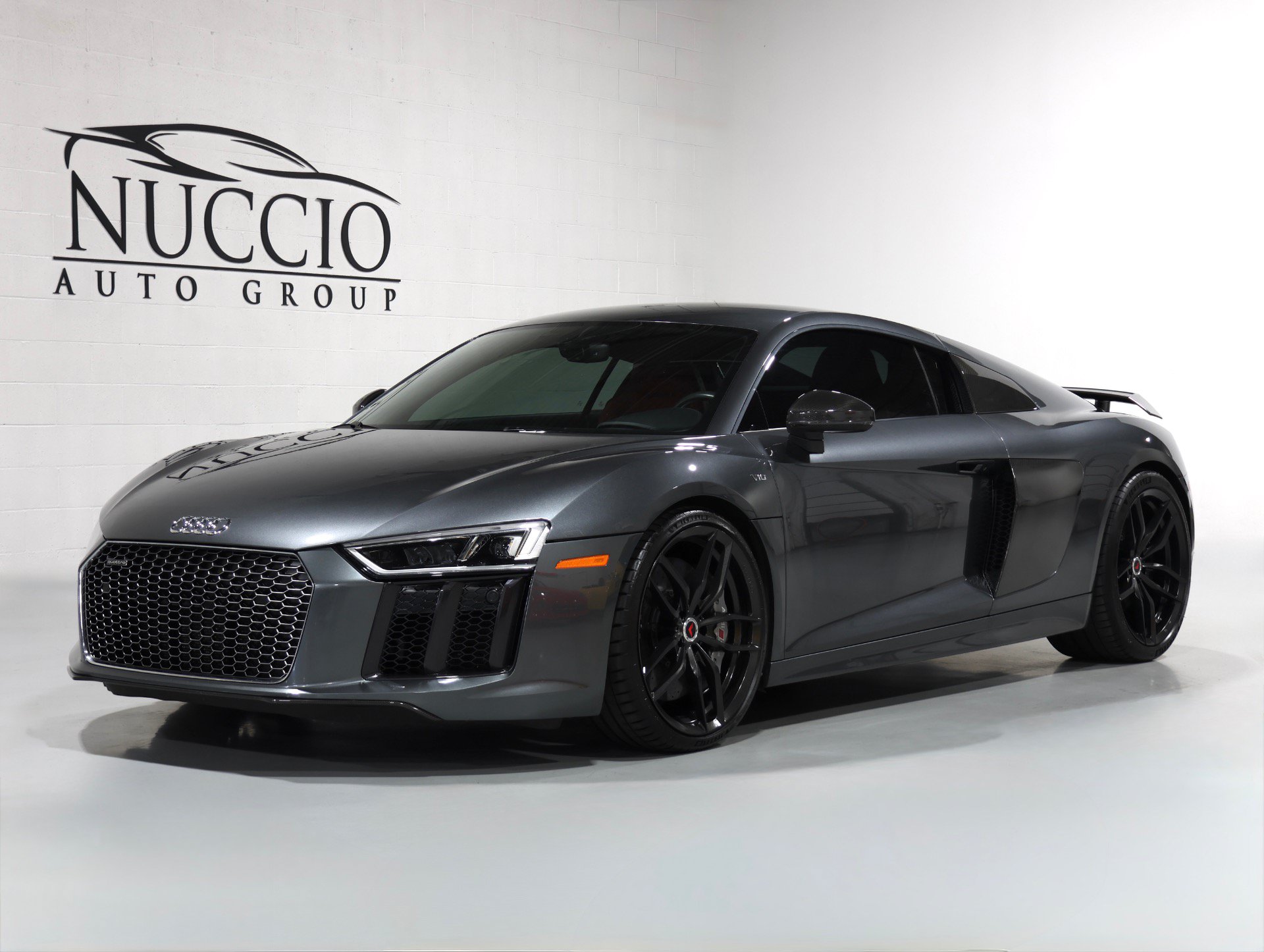 Used 2017 Audi R8 V10 plus AWD/4WD image 28