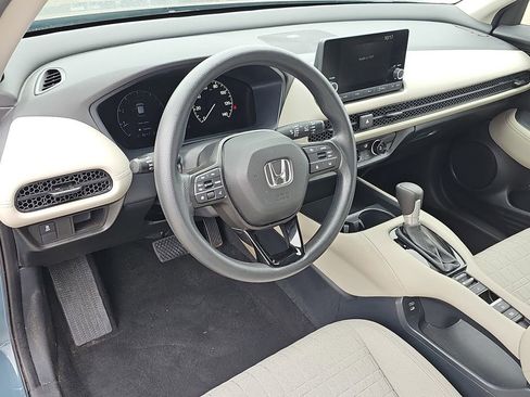 Used 2024 Honda HR-V LX image 16