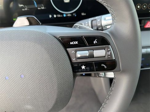 New 2026 Hyundai Ioniq 5 Limited image 25