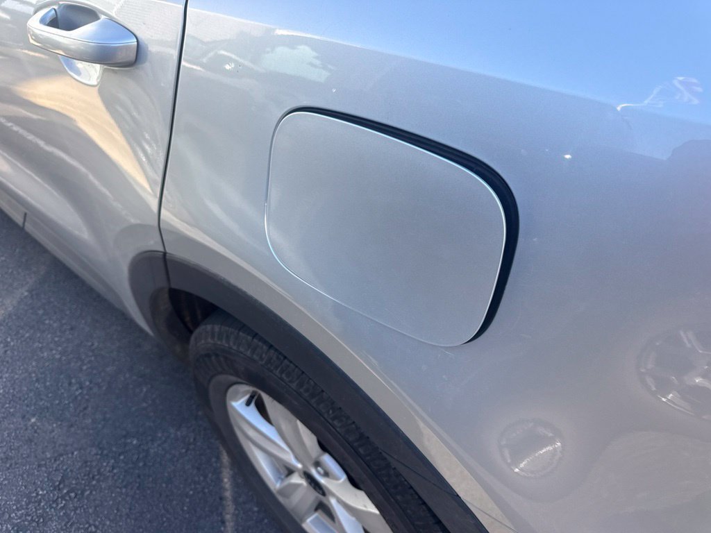 Used 2021 Kia Sorento LX FWD image 5