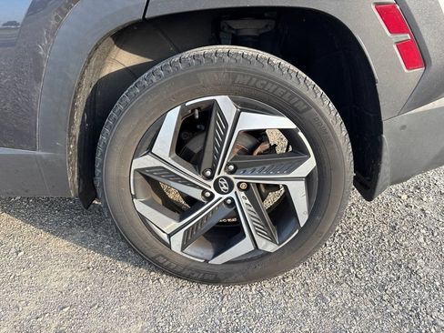 Used 2022 Hyundai Tucson Limited w/ Winter Package AWD/4WD image 6