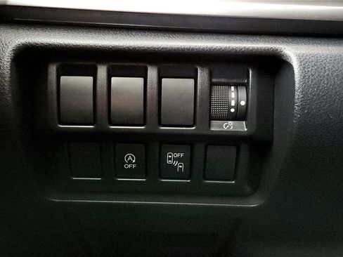 Used 2019 Subaru Forester Premium image 33