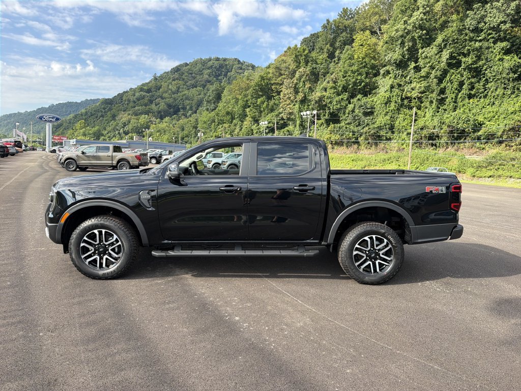 New 2026 Ford Ranger Lariat w/ FX4 Off-Road Package AWD/4WD image 8