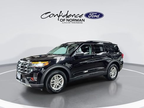 Used 2026 Ford Explorer Active RWD image 4