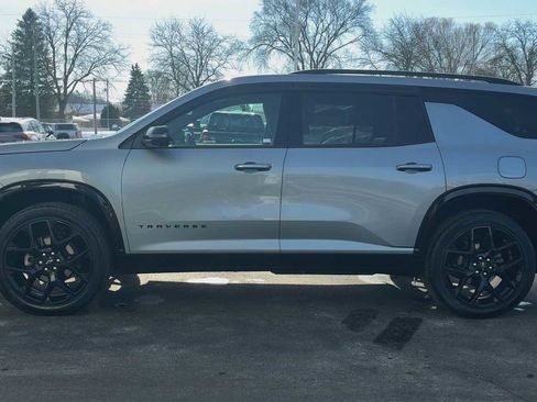 Certified 2024 Chevrolet Traverse RS image 5