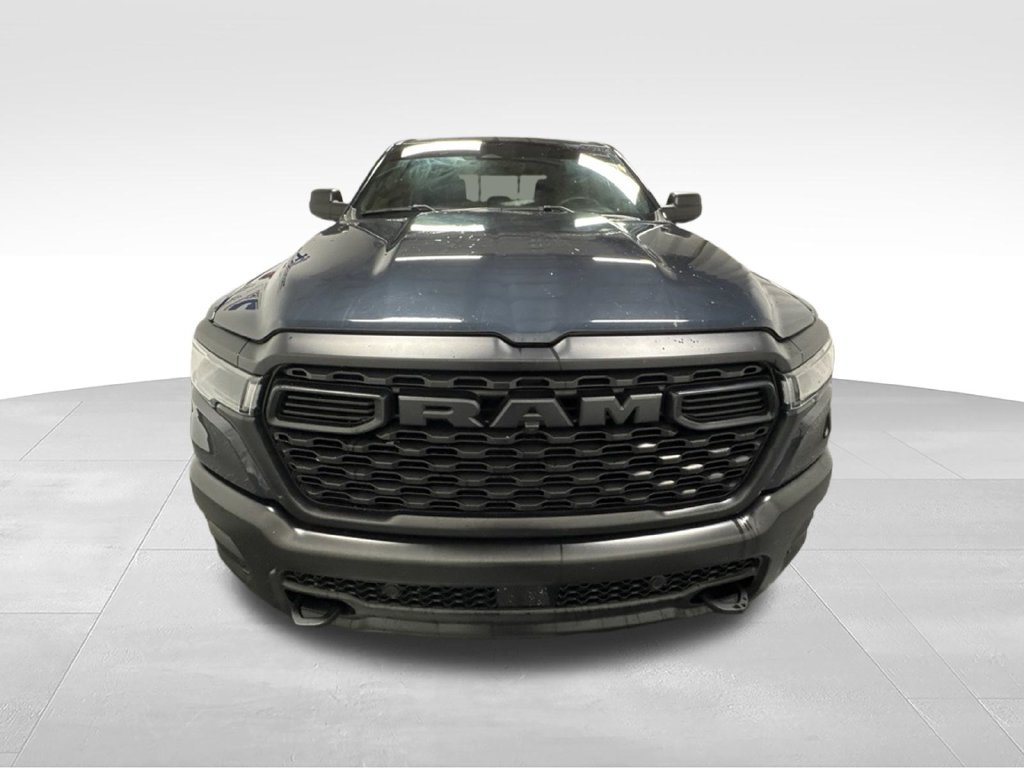Used 2025 RAM 1500 Warlock AWD/4WD image 4