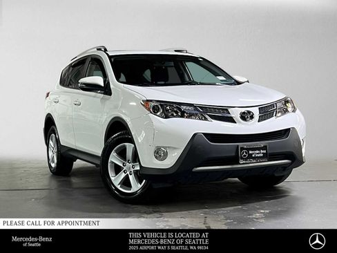 Used 2014 Toyota RAV4 XLE AWD/4WD image 1